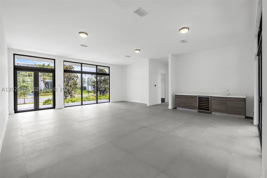 Real estate property located at 16689 Botaniko Dr N, Broward, Weston Estates, Weston, FL