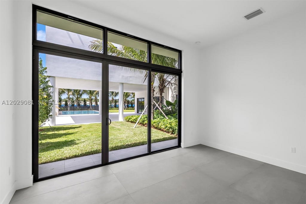 Real estate property located at 16689 Botaniko Dr N, Broward, Weston Estates, Weston, FL