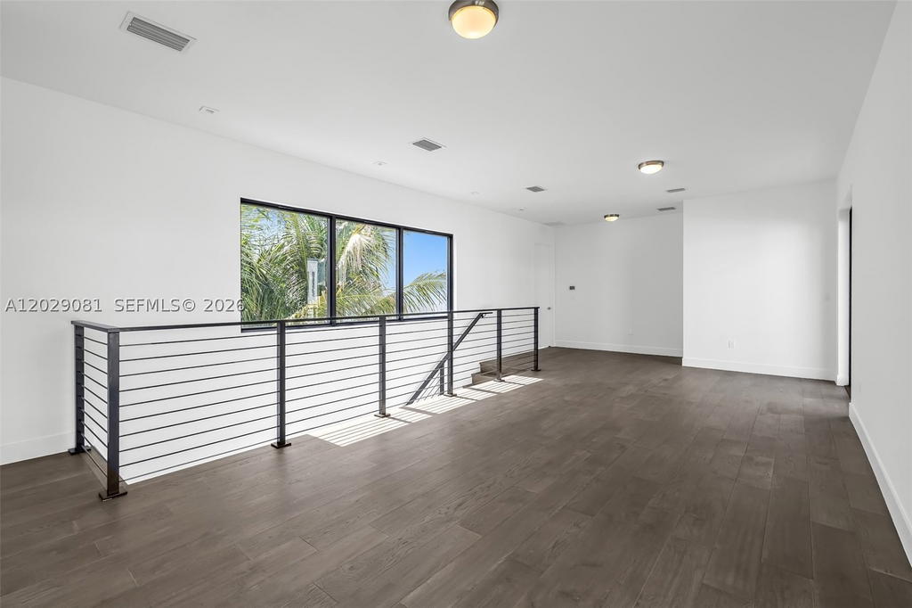 Real estate property located at 16689 Botaniko Dr N, Broward, Weston Estates, Weston, FL