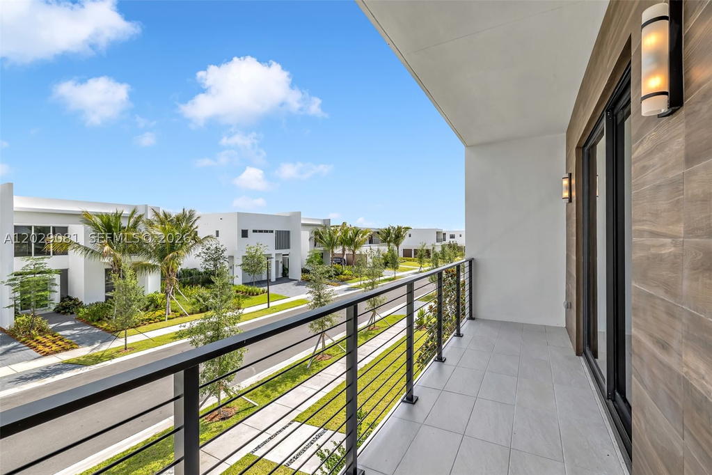 Real estate property located at 16689 Botaniko Dr N, Broward, Weston Estates, Weston, FL
