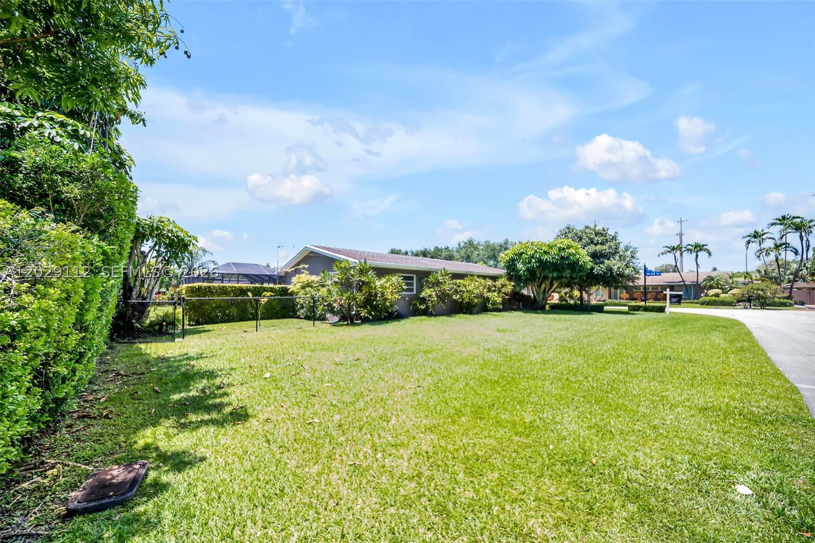 Real estate property located at 6760 62nd Ter, Miami-dade, Tranquility Ests, South Miami, FL