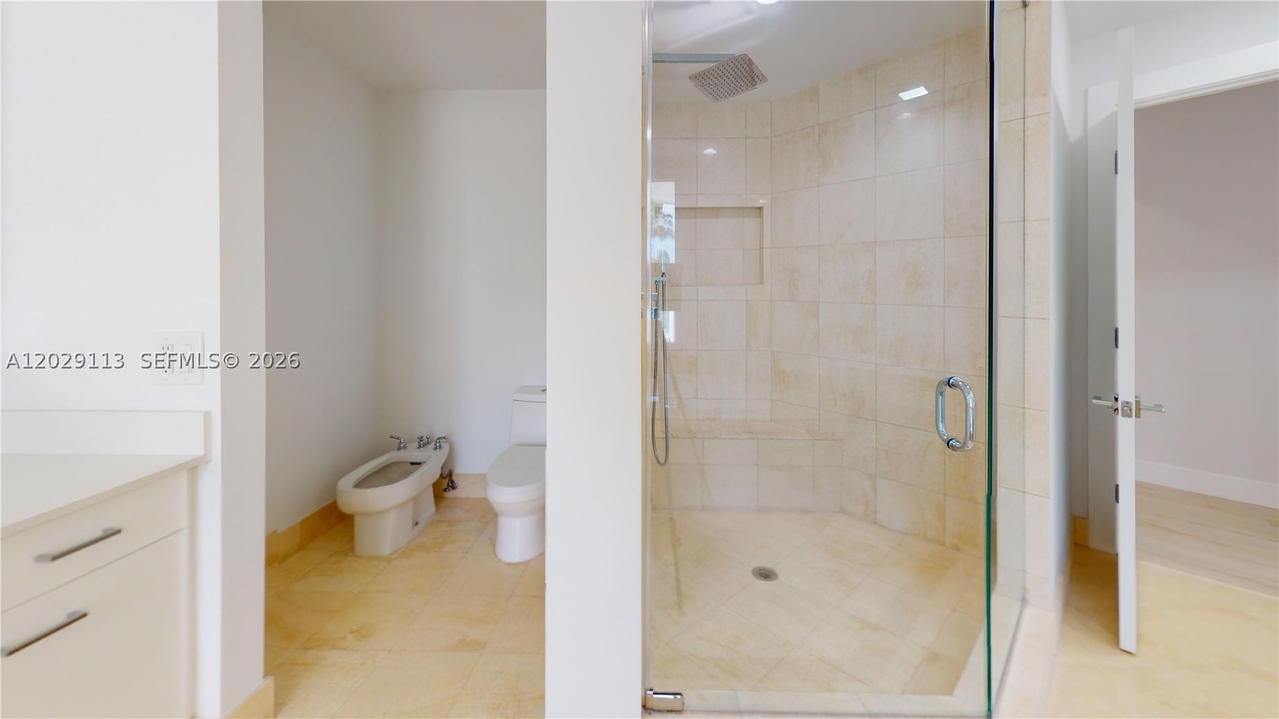 Real estate property located at 21050 38th Ave #305, Miami-dade, Atlantic Iii At The Point, Aventura, FL