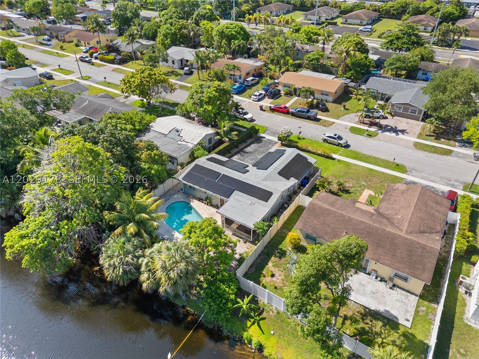 Real estate property located at 7715 9th St, Broward, Lauderdale North Park Sec, North Lauderdale, FL