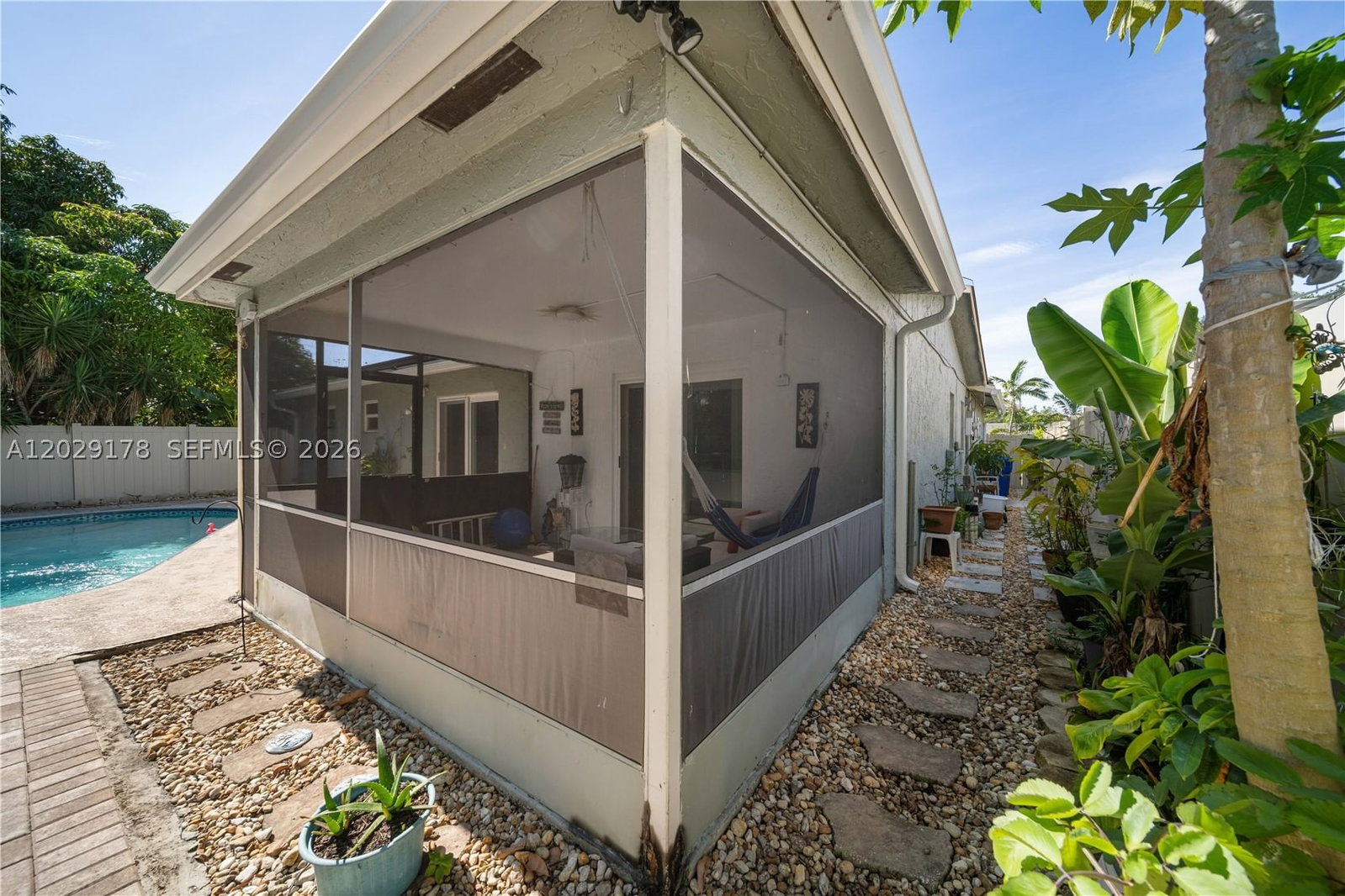 Real estate property located at 7715 9th St, Broward, Lauderdale North Park Sec, North Lauderdale, FL