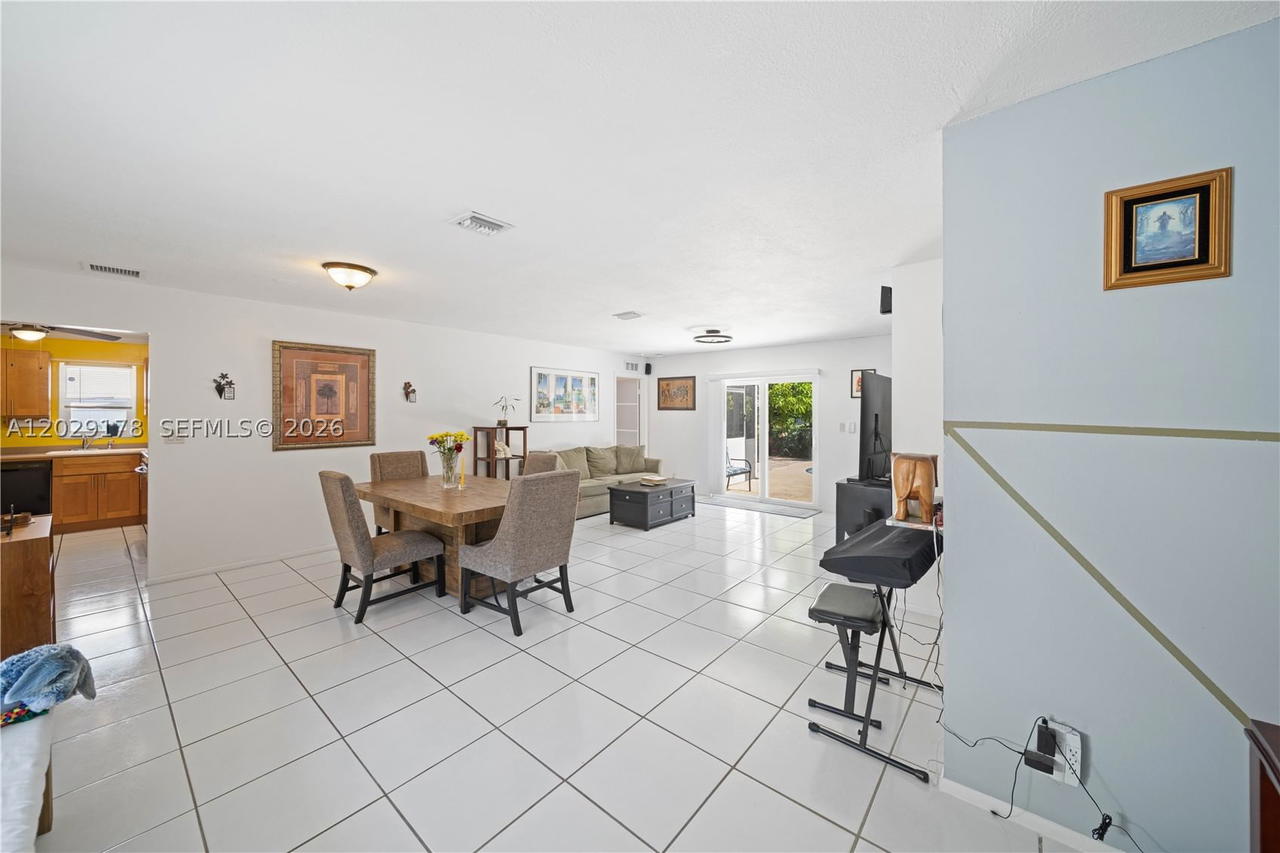 Real estate property located at 7715 9th St, Broward, Lauderdale North Park Sec, North Lauderdale, FL