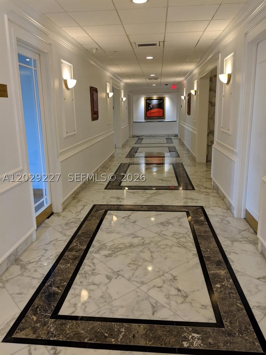 Real estate property located at 5700 Collins Ave #8K, Miami-dade, Seacoast 5700 Condo, Miami Beach, FL
