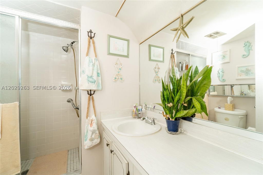 Real estate property located at 2811 Pine Island Rd #102, Broward, Sunrise Lakes 71 Condo, Sunrise, FL