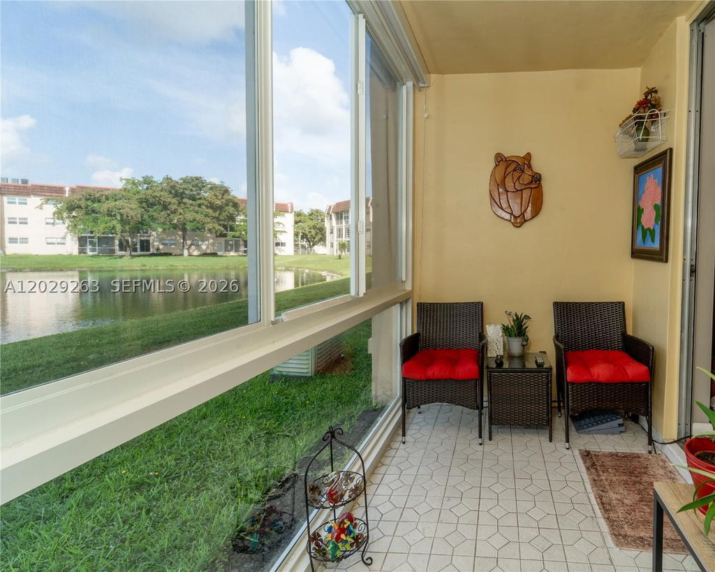 Real estate property located at 2811 Pine Island Rd #102, Broward, Sunrise Lakes 71 Condo, Sunrise, FL