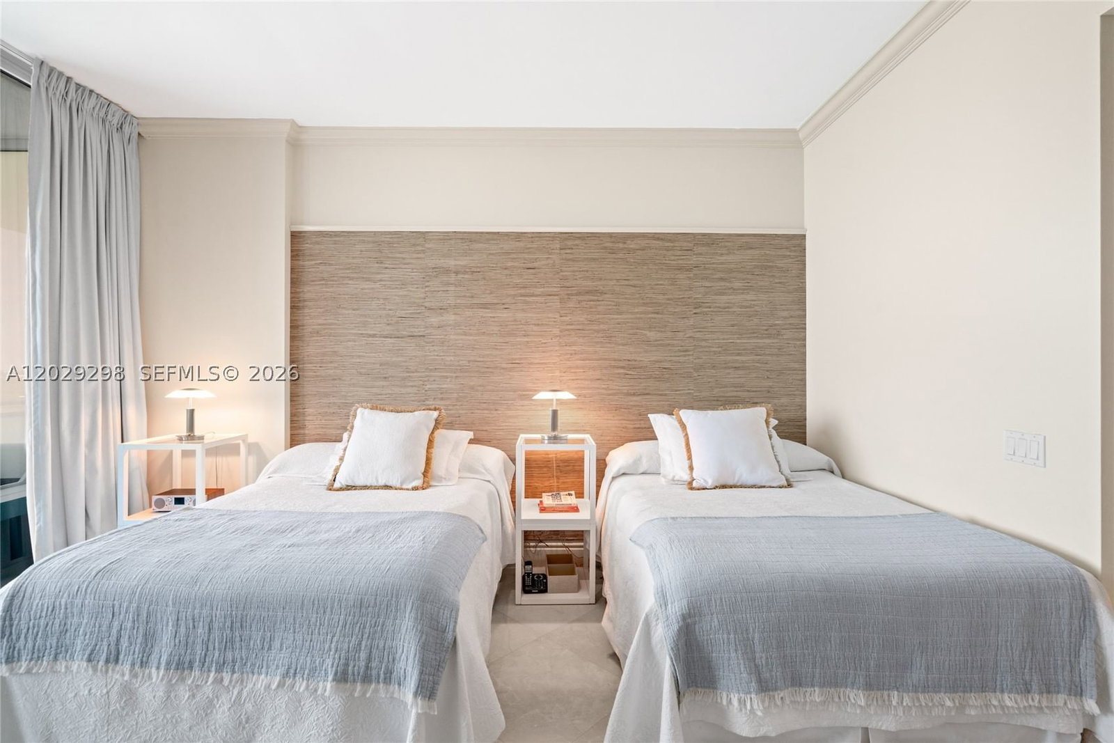 Real estate property located at 10295 Collins Ave #1606, Miami-dade, 10295 Collins Ave Resdnta, Bal Harbour, FL