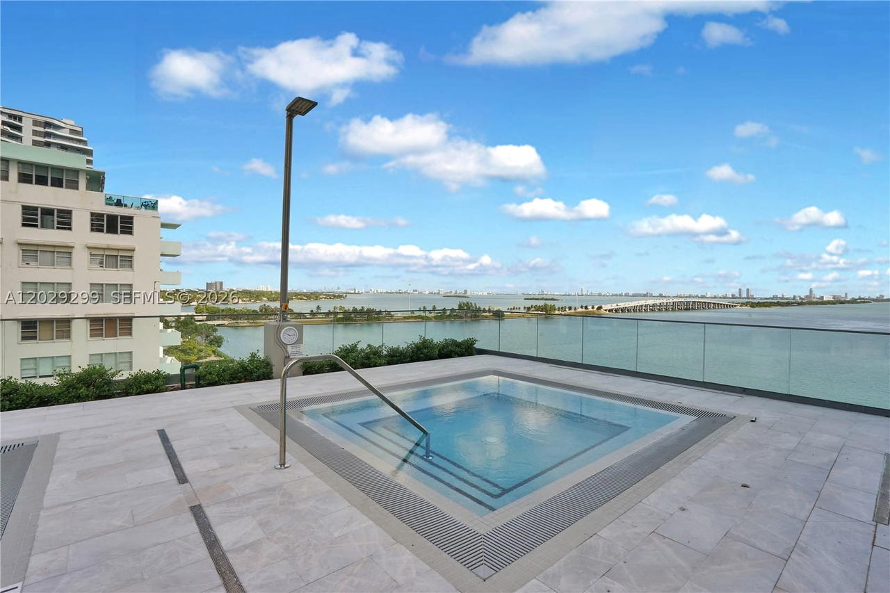 Real estate property located at 3131 7th Ave #304, Miami-dade, One Paraiso Condo, Miami, FL