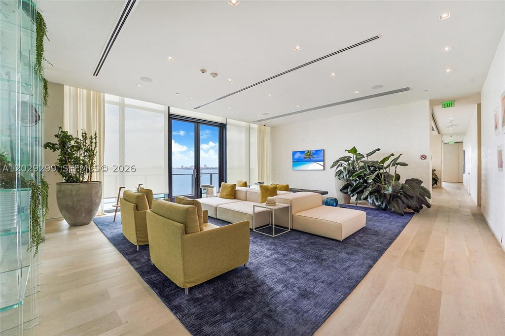 Real estate property located at 3131 7th Ave #304, Miami-dade, One Paraiso Condo, Miami, FL