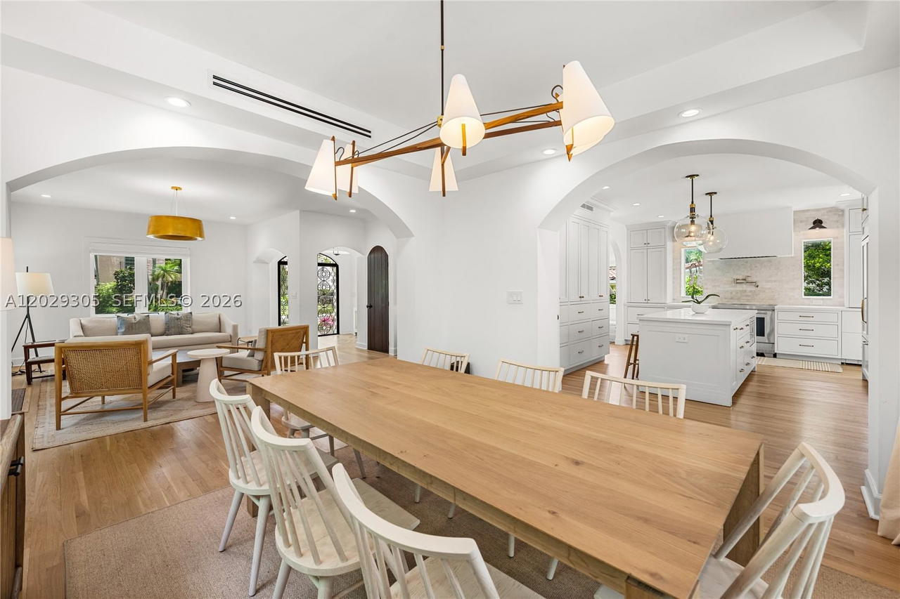 Real estate property located at 1544 Plasentia Ave, Miami-dade, Coral Gables Country Club, Coral Gables, FL