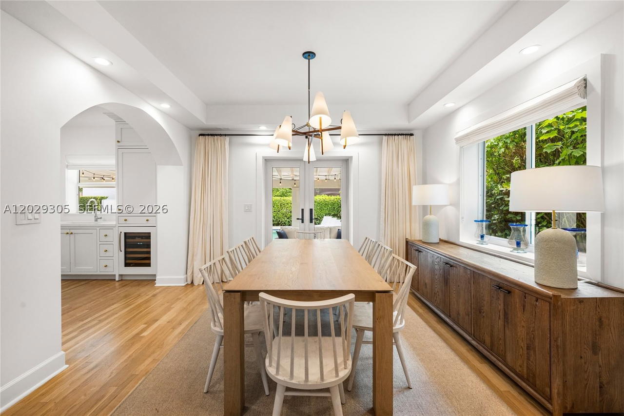 Real estate property located at 1544 Plasentia Ave, Miami-dade, Coral Gables Country Club, Coral Gables, FL