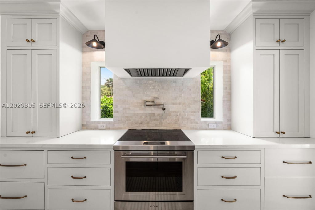 Real estate property located at 1544 Plasentia Ave, Miami-dade, Coral Gables Country Club, Coral Gables, FL