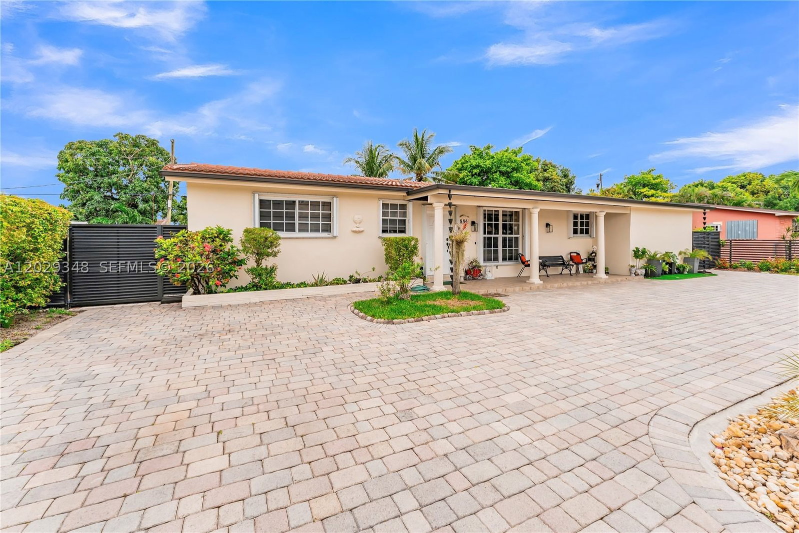 Real estate property located at 884 72nd Pl, Miami-dade, Meadows Park, Hialeah, FL