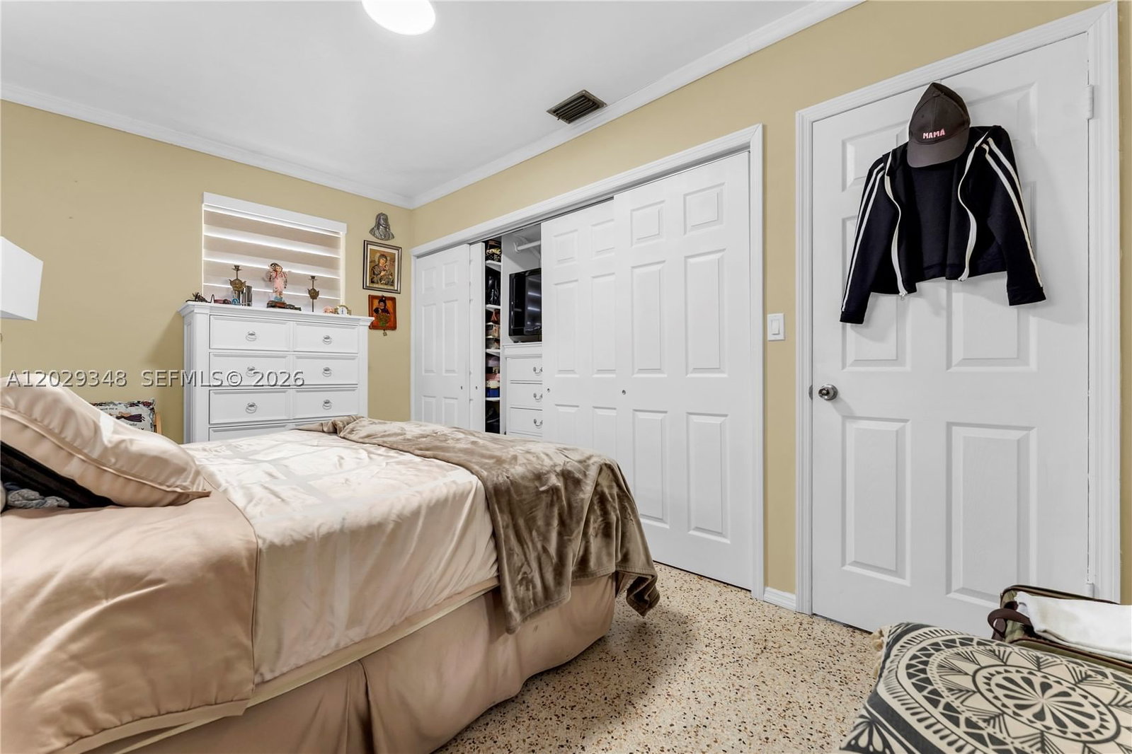 Real estate property located at 884 72nd Pl, Miami-dade, Meadows Park, Hialeah, FL