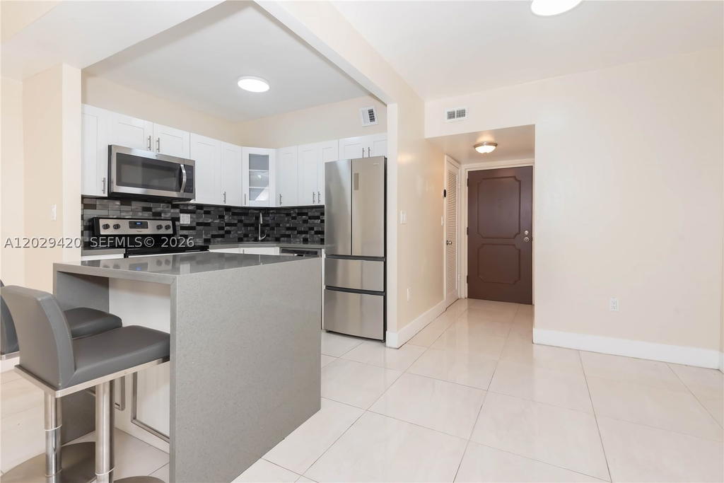 Real estate property located at 300 42nd Ave #411, Miami-dade, Le Jeune House Condo, Miami, FL