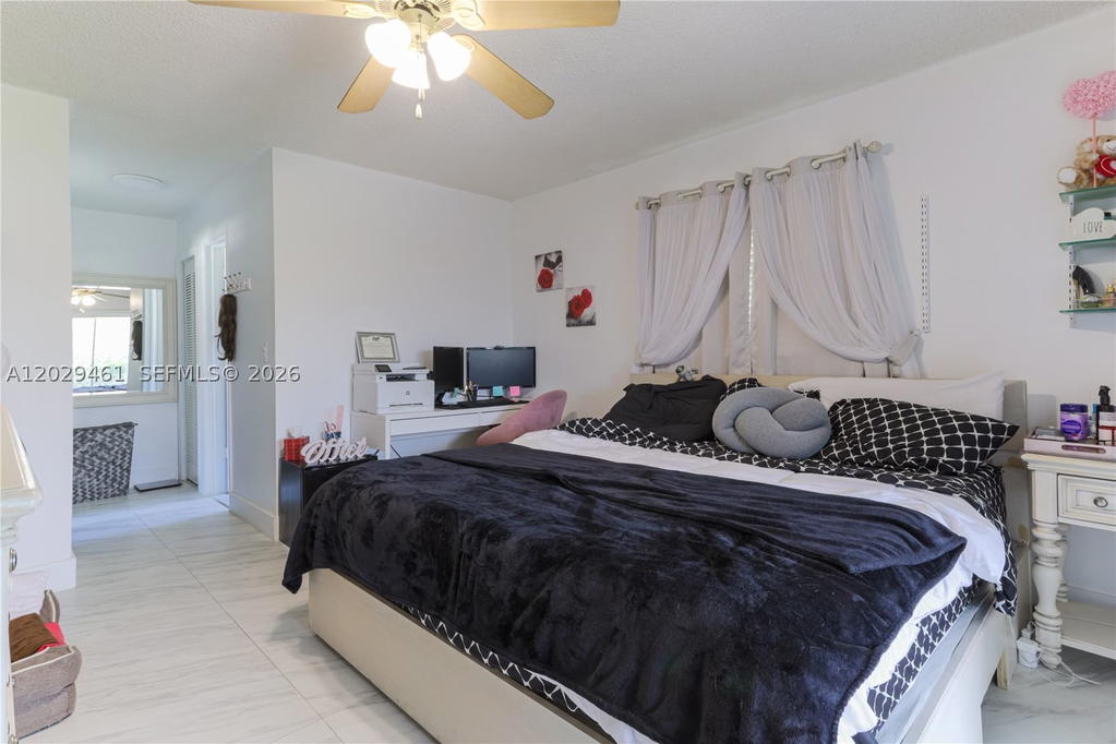 Real estate property located at 7940 9th St, Broward, Oriole Margate Sec 6, Margate, FL