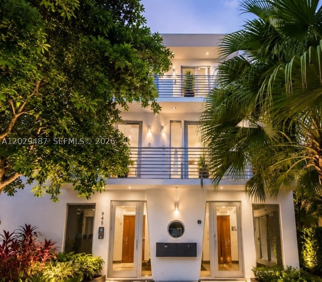 Real estate property located at 945 Michigan Ave #5, Miami-dade, The Terrace Condo, Miami Beach, FL