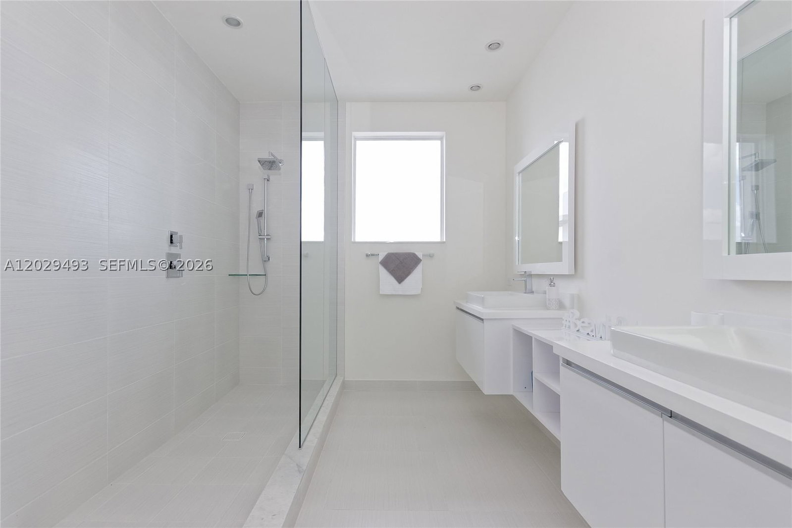 Real estate property located at , Miami-dade, Landmark At Doral, Doral, FL