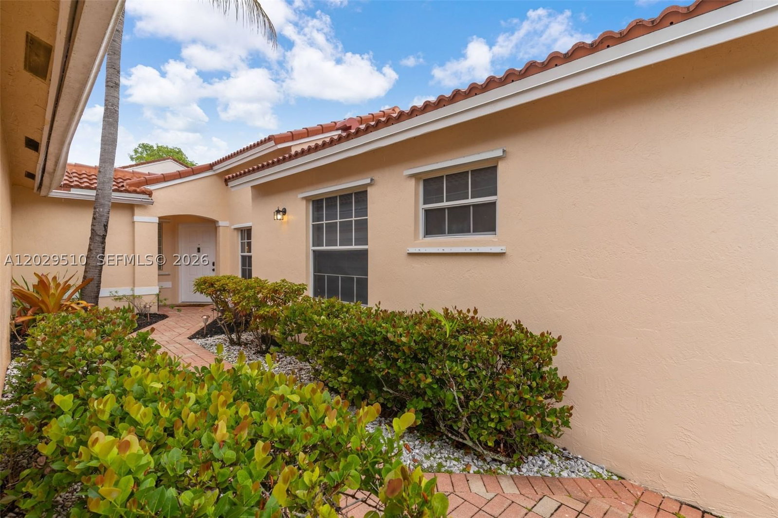 Real estate property located at 17953 11th St, Broward, Silver Lakes Phase Ii Rep, Pembroke Pines, FL