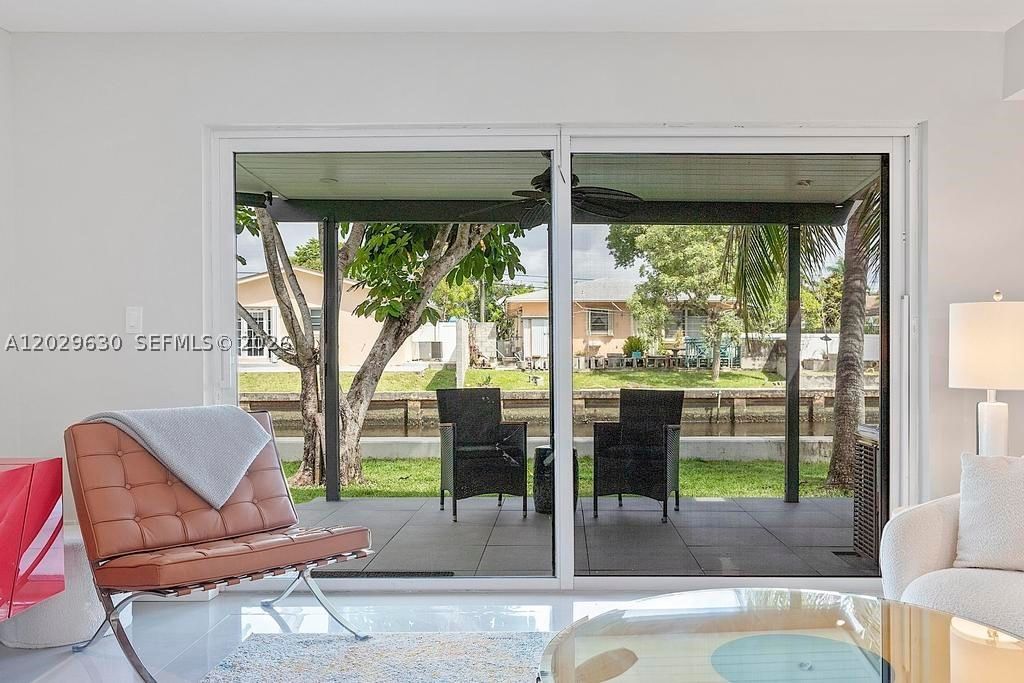 Real estate property located at 661 Kensington Pl #101B, Broward, Townhouses Shores Condo, Wilton Manors, FL