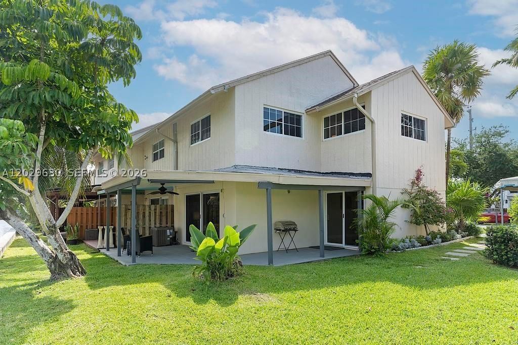 Real estate property located at 661 Kensington Pl #101B, Broward, Townhouses Shores Condo, Wilton Manors, FL