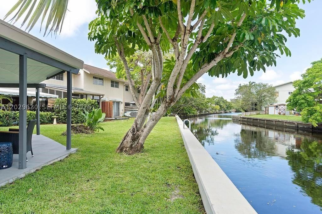 Real estate property located at 661 Kensington Pl #101B, Broward, Townhouses Shores Condo, Wilton Manors, FL