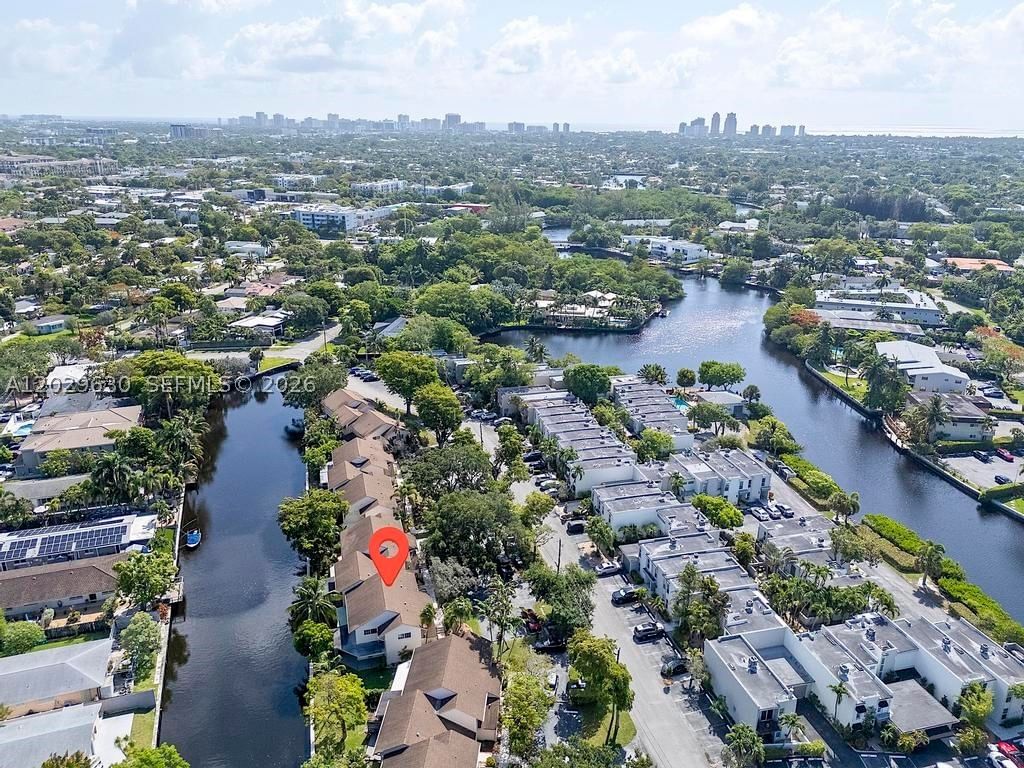 Real estate property located at 661 Kensington Pl #101B, Broward, Townhouses Shores Condo, Wilton Manors, FL