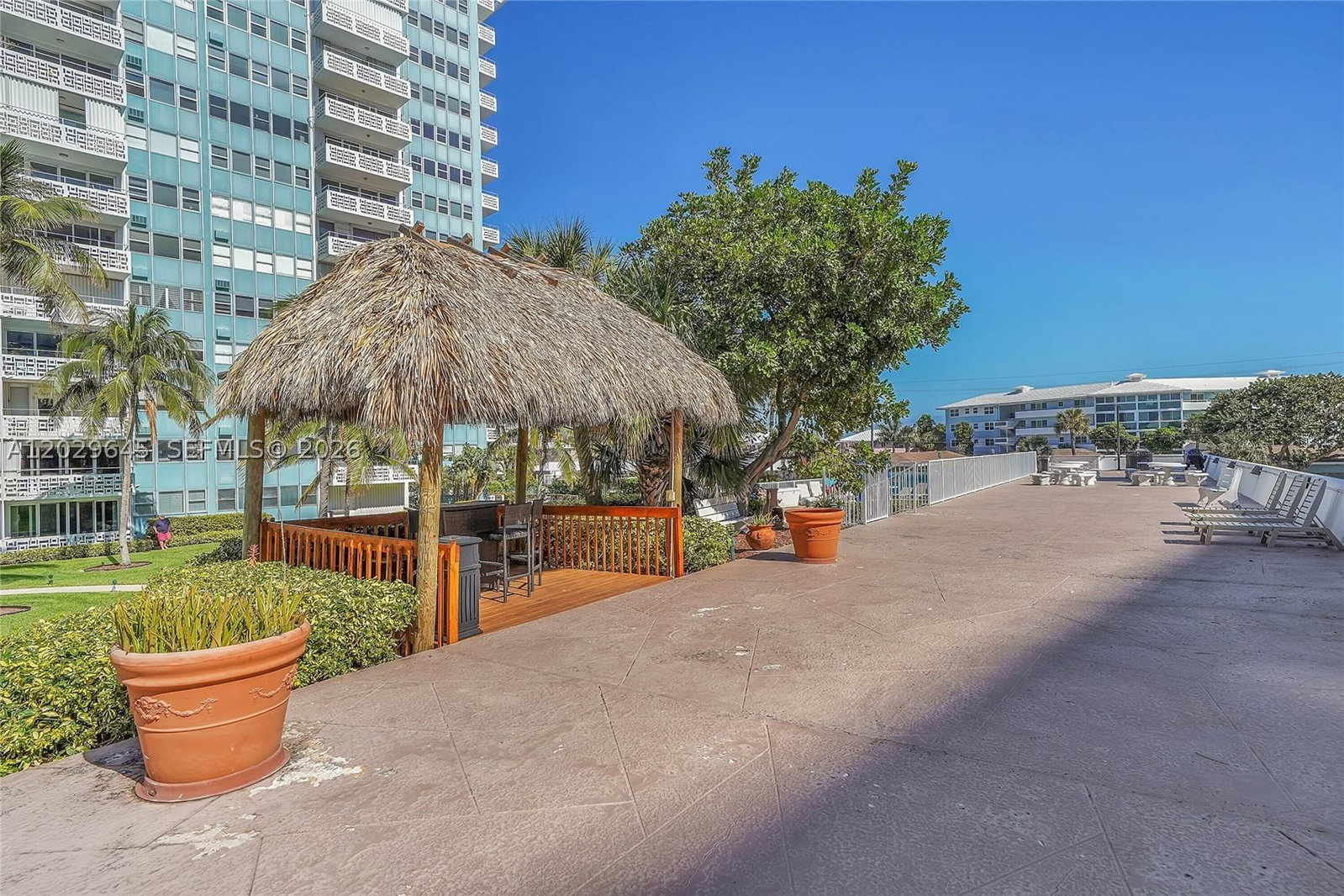 Real estate property located at 1900 Ocean Dr #312, Broward, Breakwater Towers Co-op, Fort Lauderdale, FL