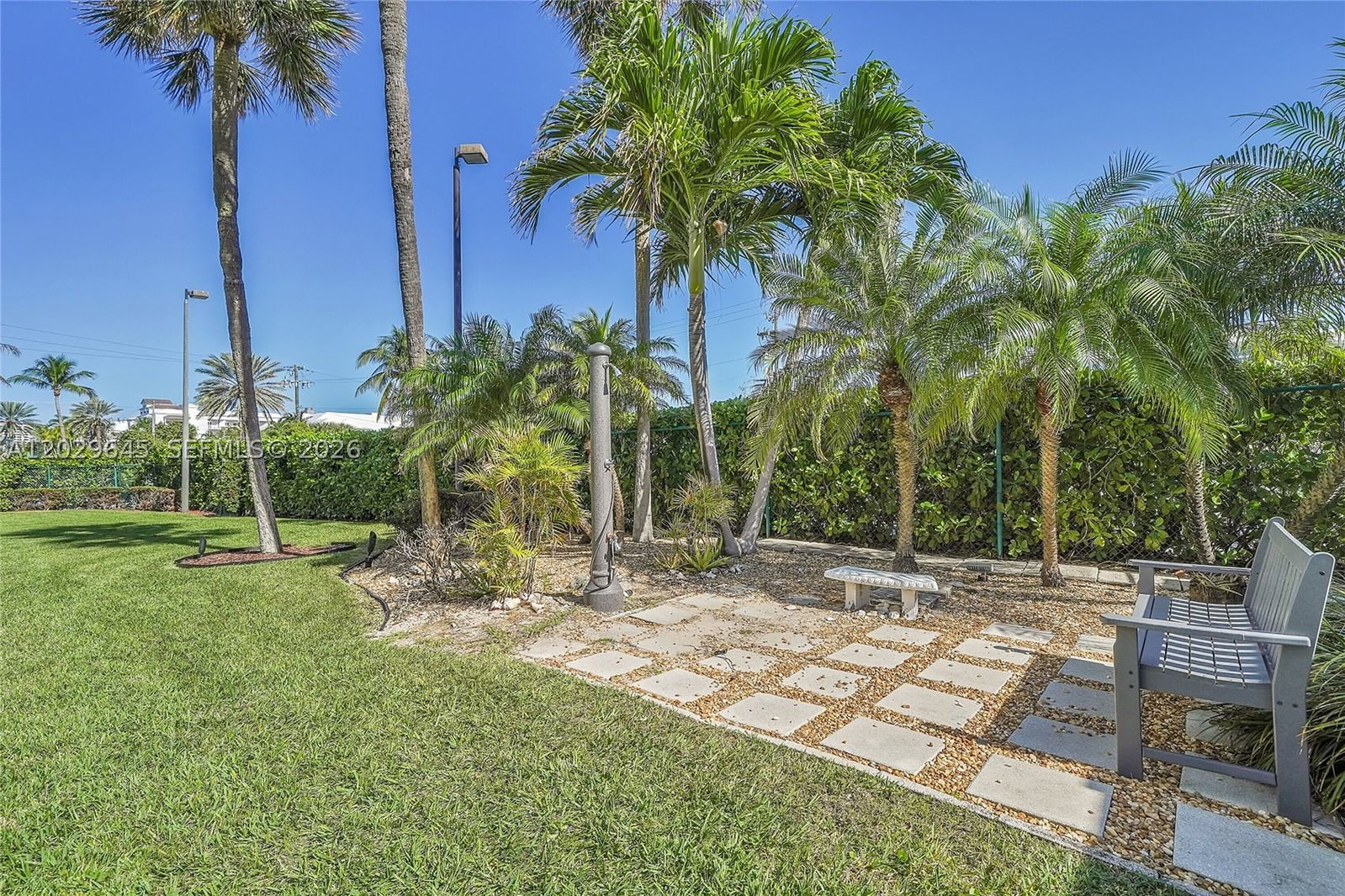 Real estate property located at 1900 Ocean Dr #312, Broward, Breakwater Towers Co-op, Fort Lauderdale, FL