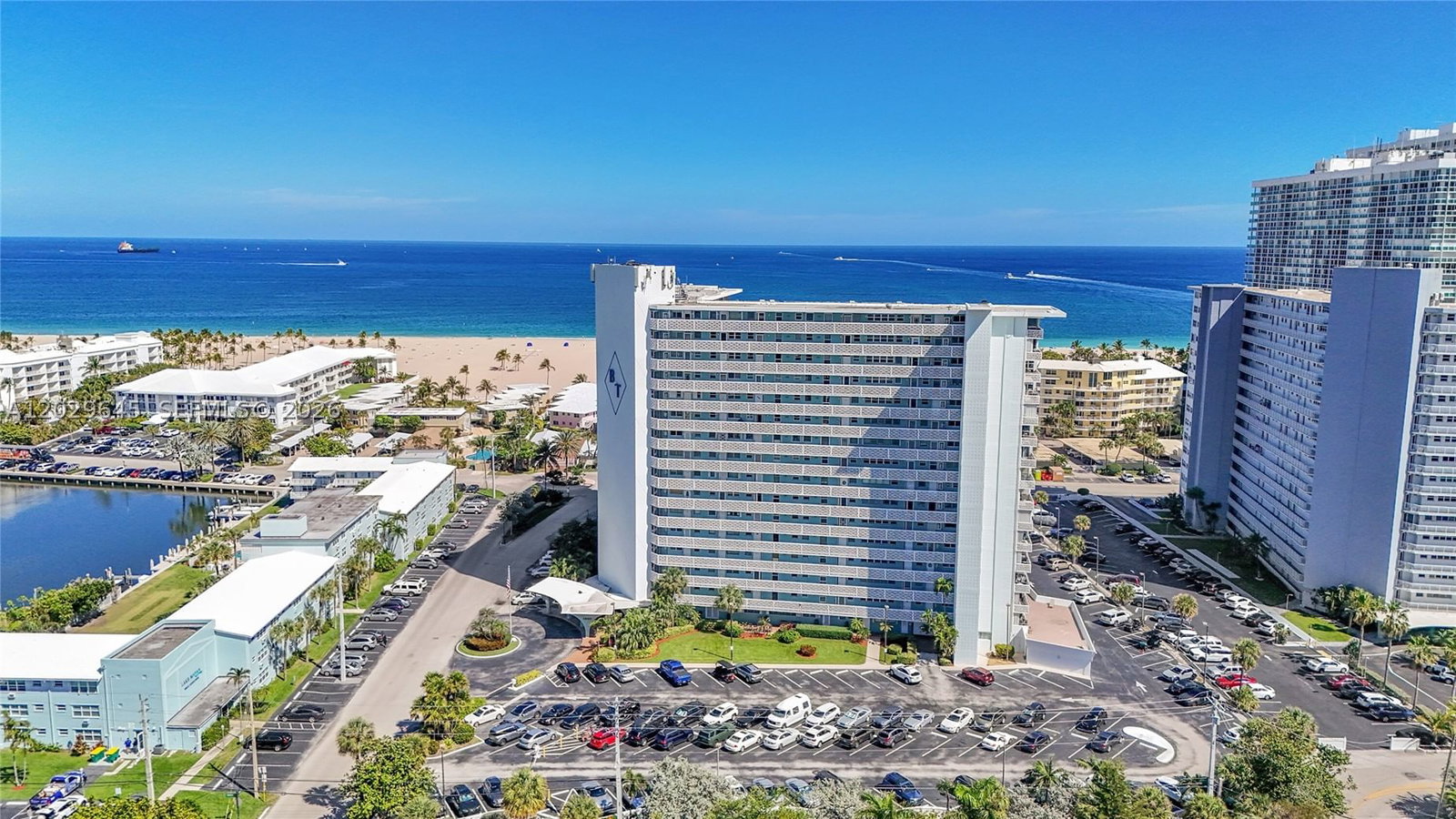 Real estate property located at 1900 Ocean Dr #312, Broward, Breakwater Towers Co-op, Fort Lauderdale, FL