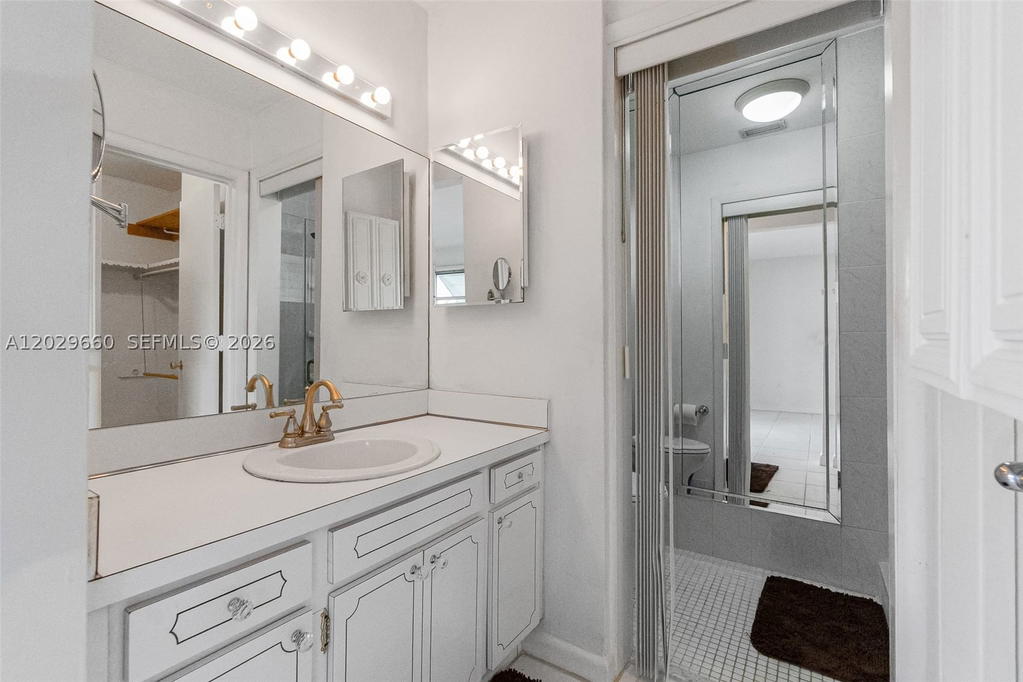 Real estate property located at 5830 89th Ct, Miami-dade, Darlington Manor, Miami, FL