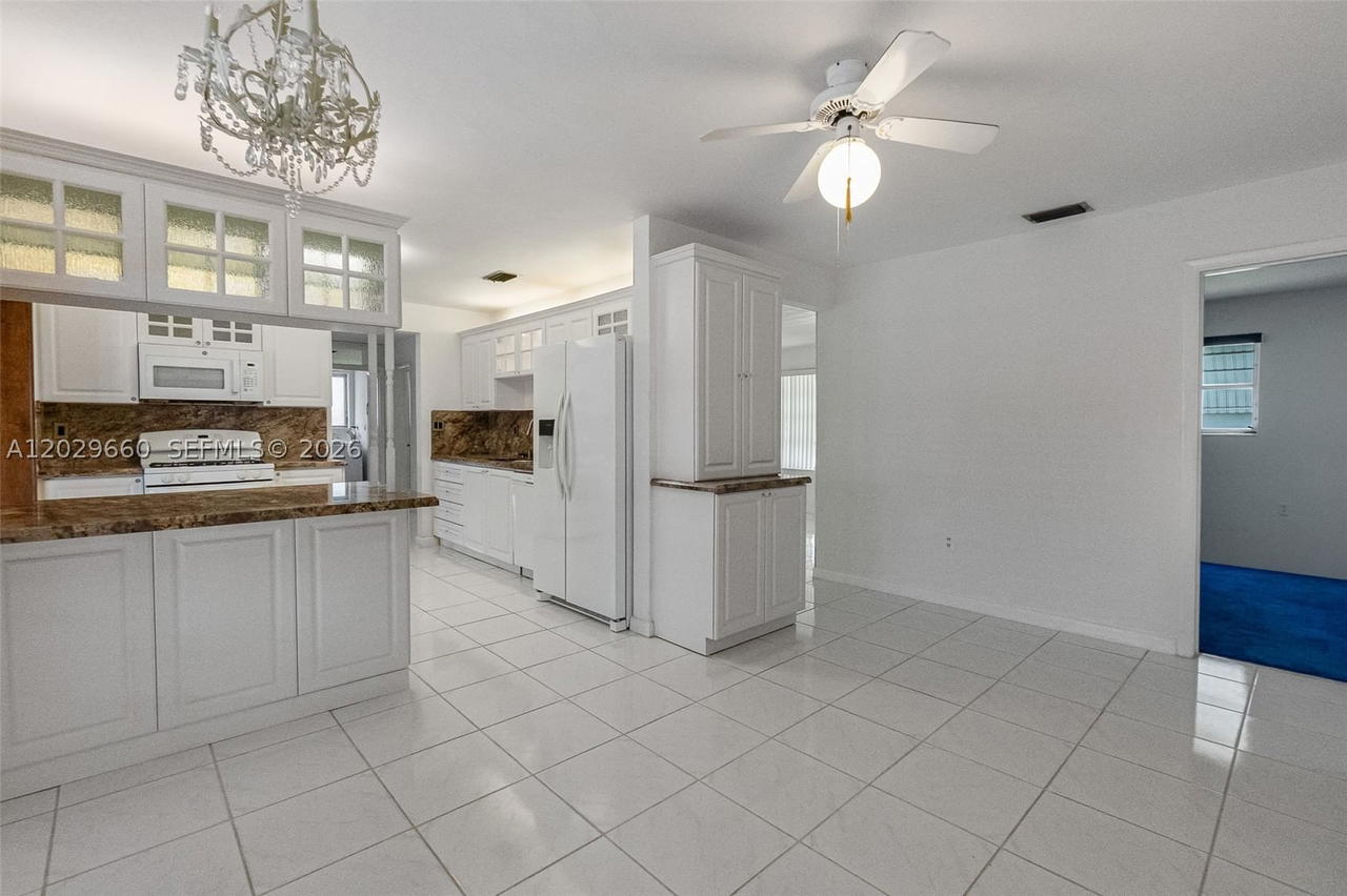 Real estate property located at 5830 89th Ct, Miami-dade, Darlington Manor, Miami, FL