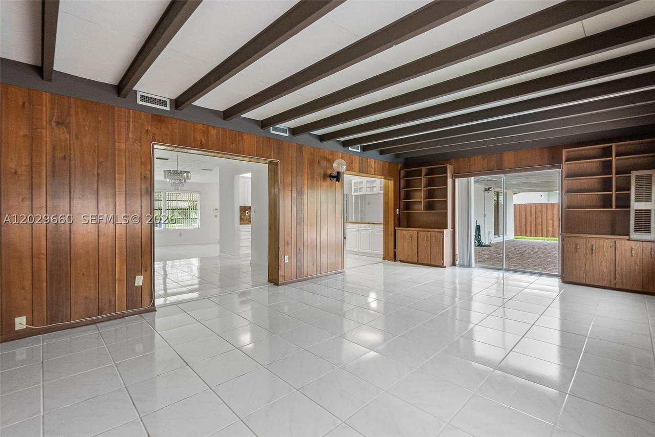 Real estate property located at 5830 89th Ct, Miami-dade, Darlington Manor, Miami, FL