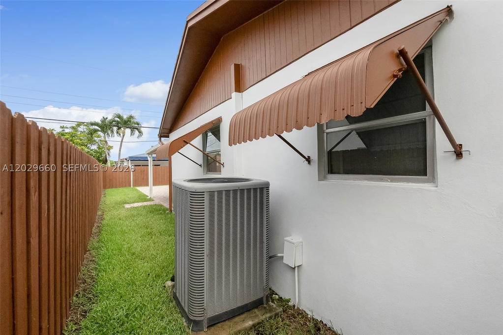 Real estate property located at 5830 89th Ct, Miami-dade, Darlington Manor, Miami, FL