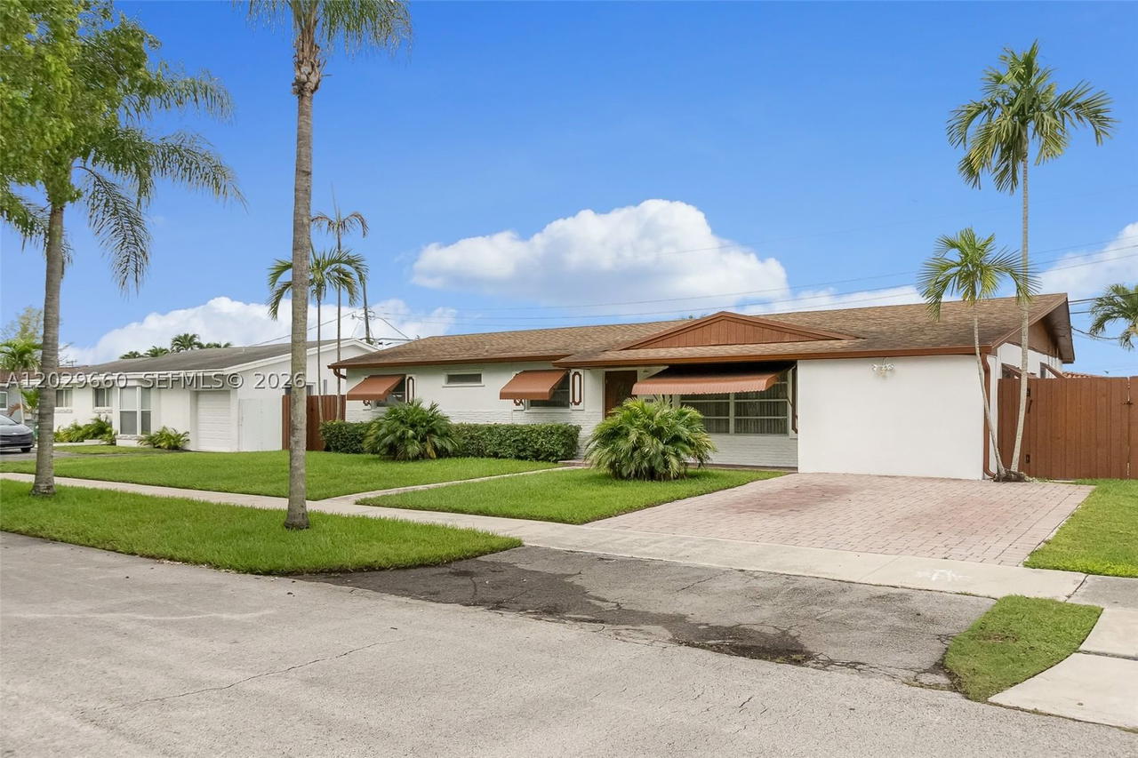 Real estate property located at 5830 89th Ct, Miami-dade, Darlington Manor, Miami, FL