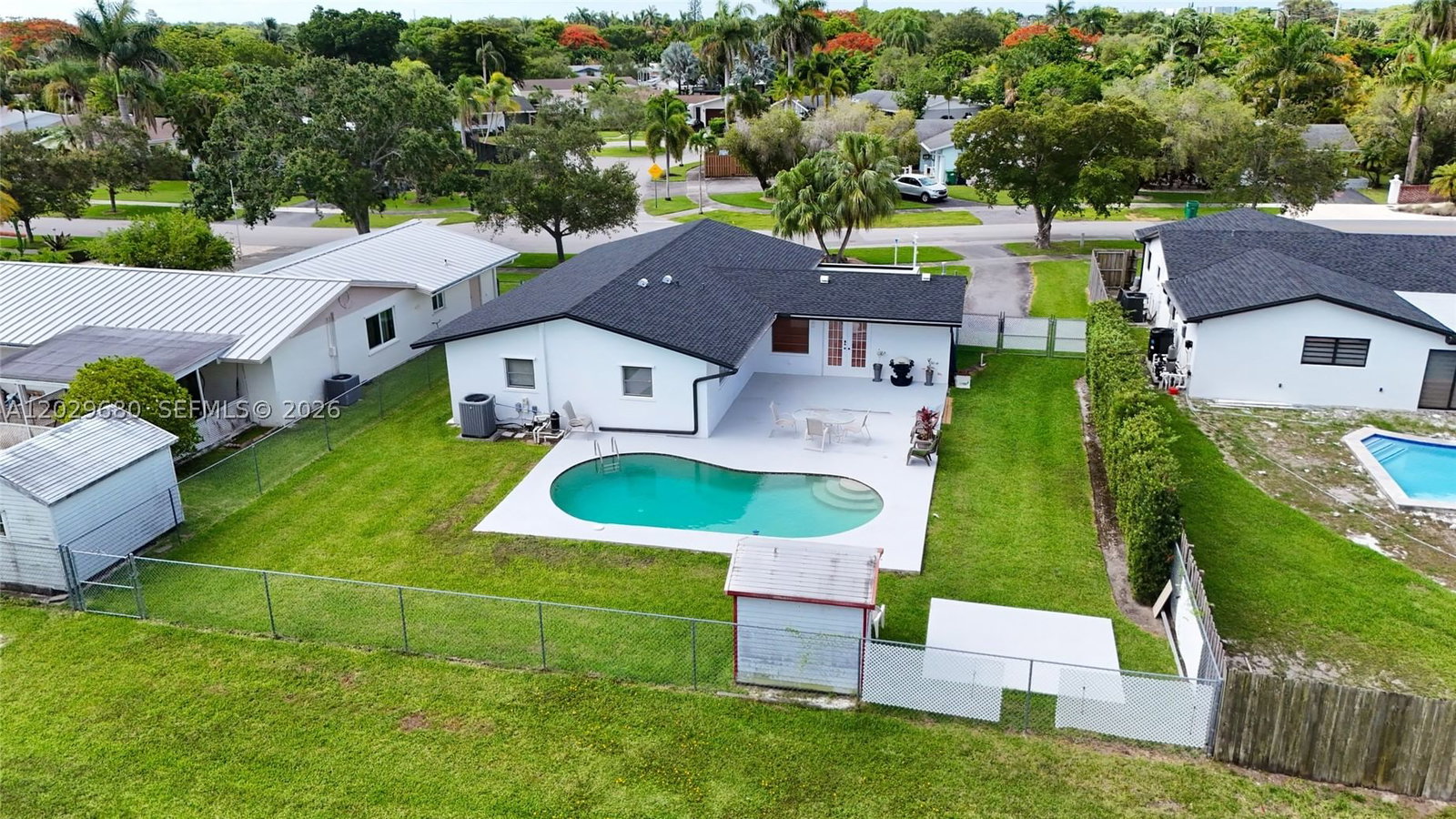 Real estate property located at 9605 187th St, Miami-dade, Bel Aire, Cutler Bay, FL