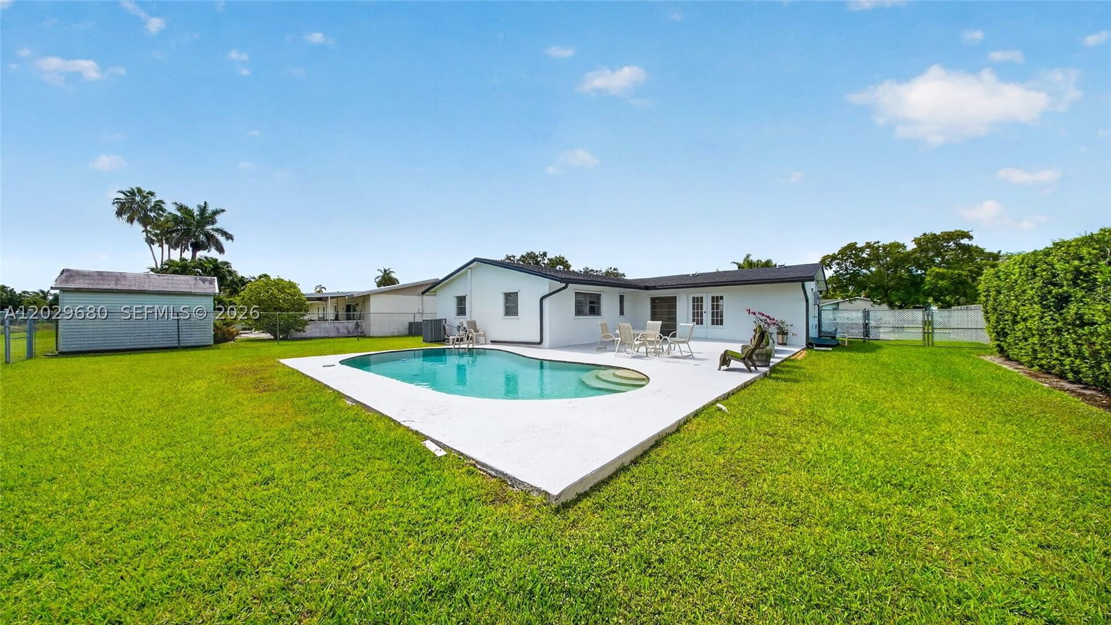 Real estate property located at 9605 187th St, Miami-dade, Bel Aire, Cutler Bay, FL