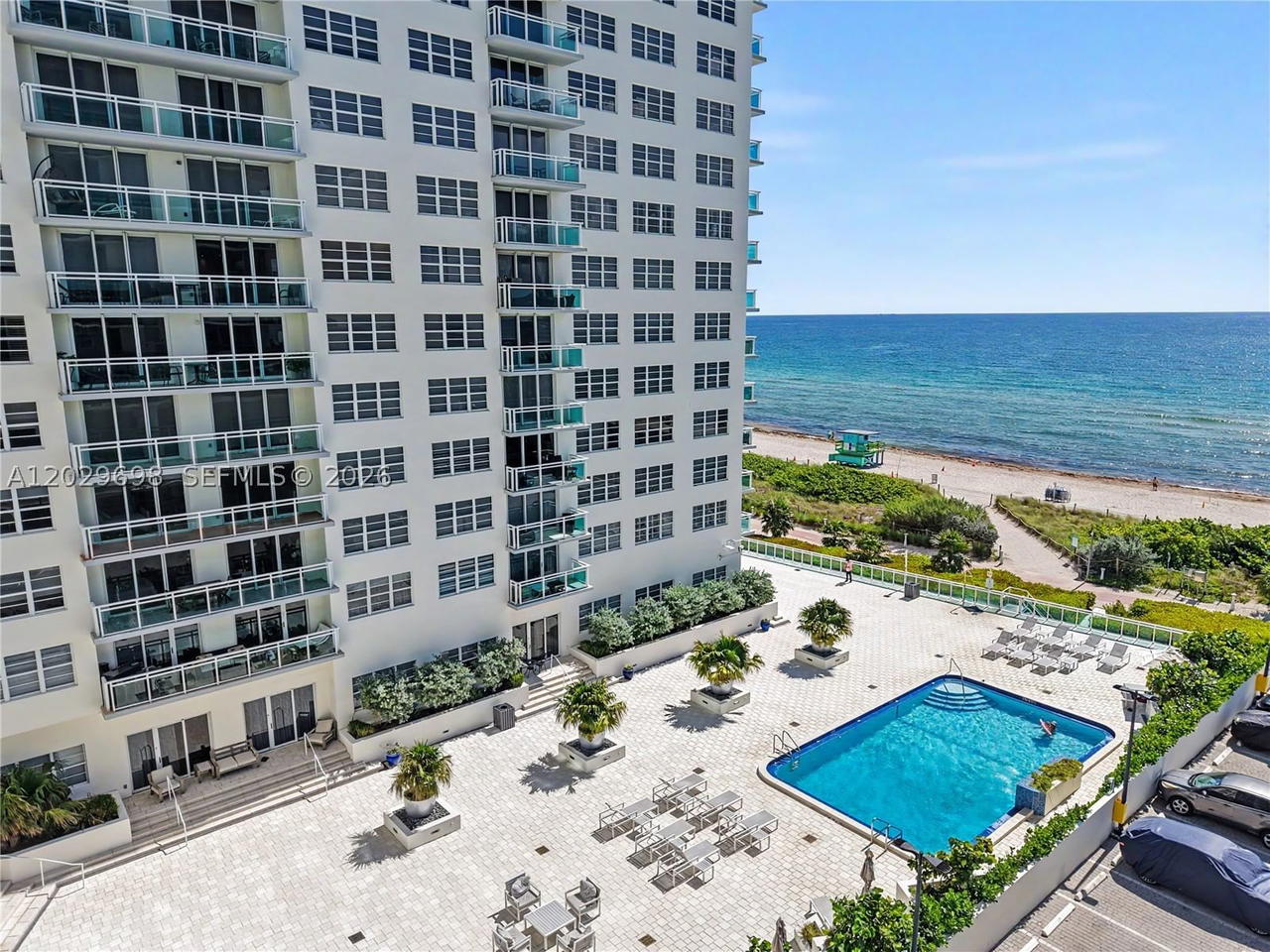 Real estate property located at 6917 Collins Ave #605, Miami-dade, The Collins Condo, Miami Beach, FL