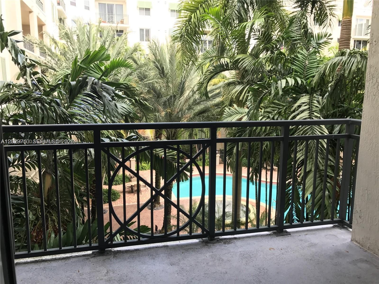 Real estate property located at 510 84 TH AV #324, Broward, Veranda Condominium, Plantation, FL