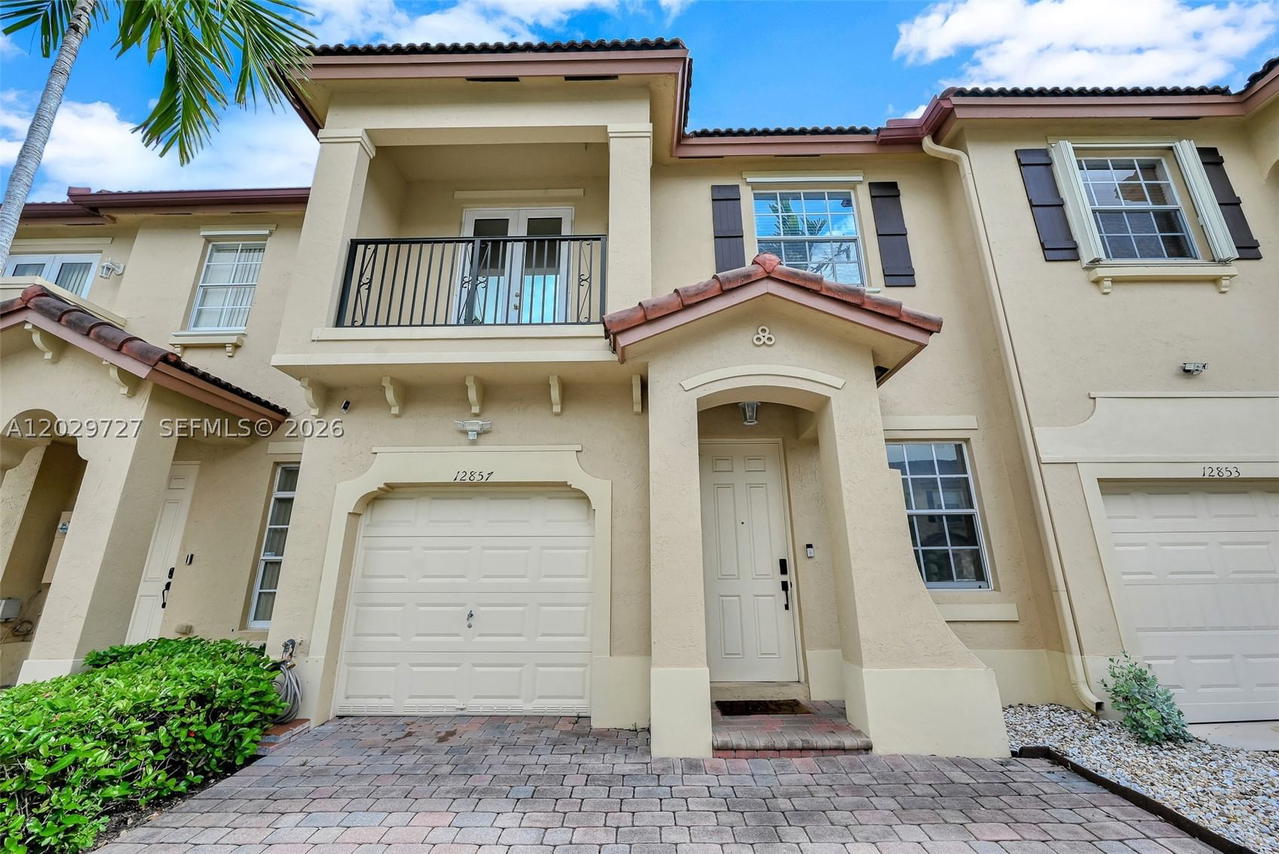 Real estate property located at 12857 134th St, Miami-dade, Courts At Tuscany, Miami, FL