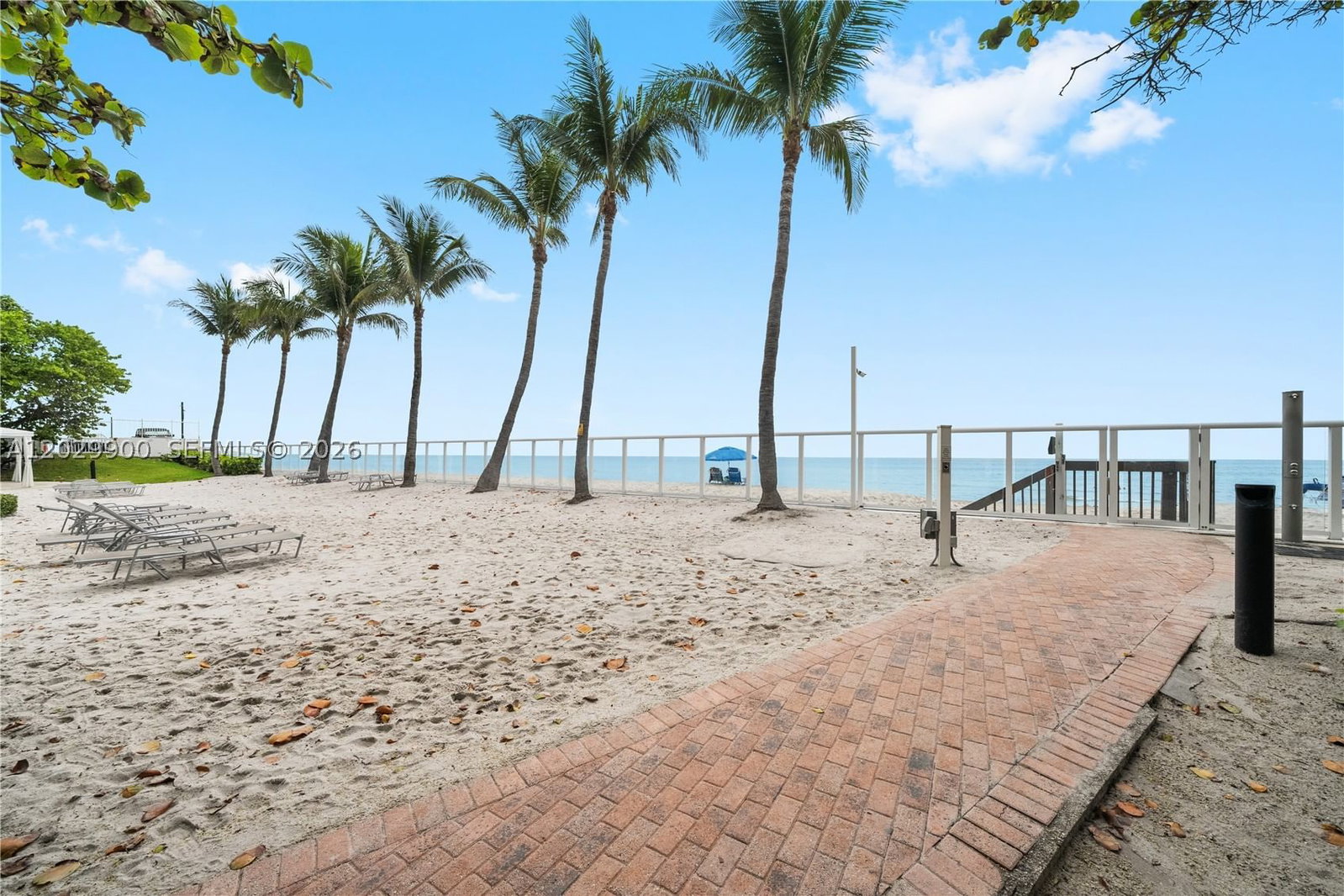 Real estate property located at 3001 Ocean Dr #1439, Broward, Residences On Hollywood B, Hollywood, FL