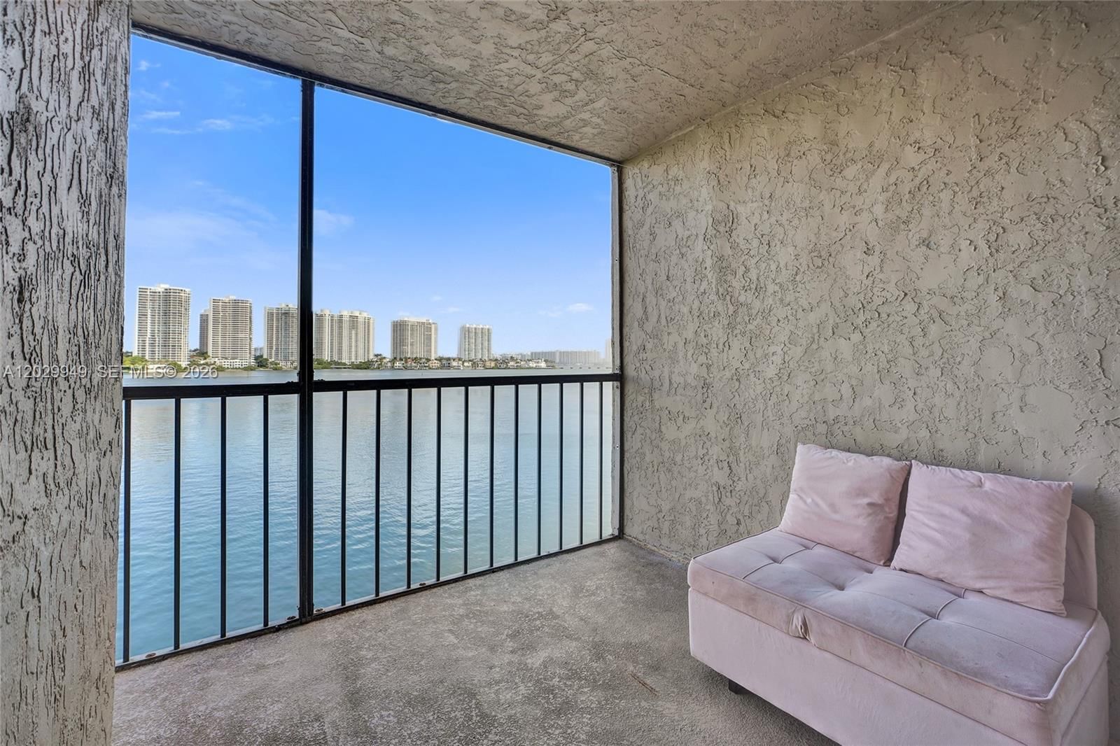 Real estate property located at 17500 Bay Rd S403, Miami-dade, Fairview House Condo, Sunny Isles Beach, FL