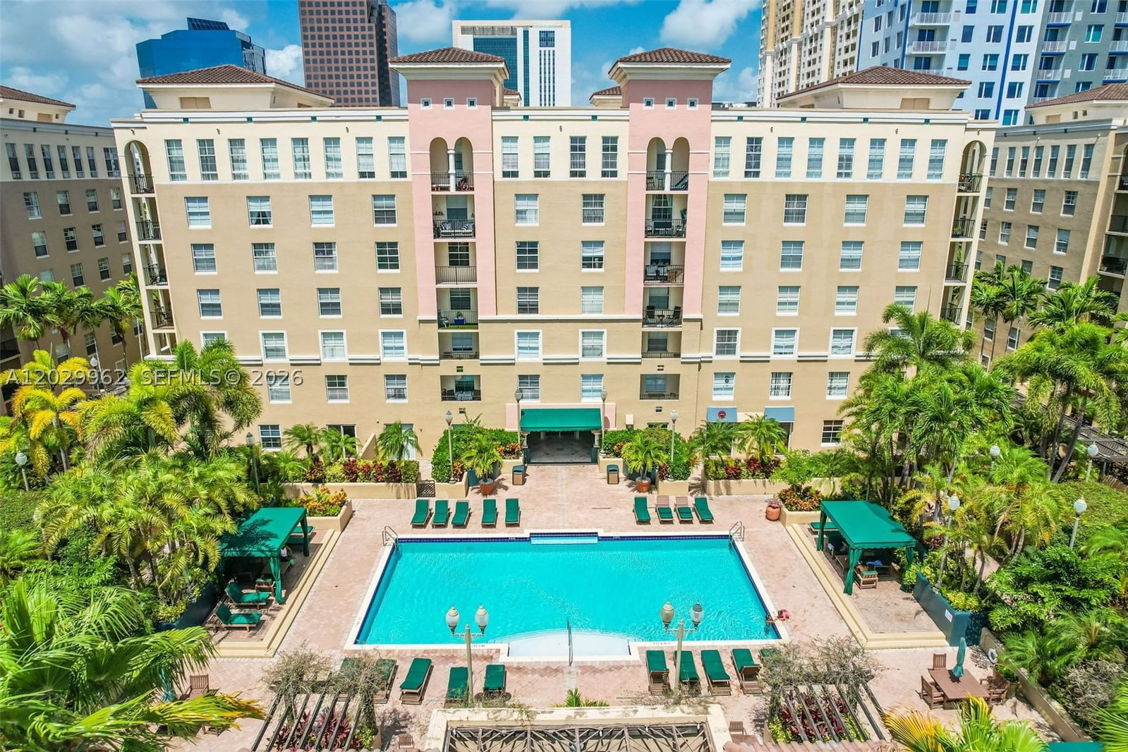 Real estate property located at 520 5th Ave #1307, Broward, Las Olas By The River Con, Fort Lauderdale, FL