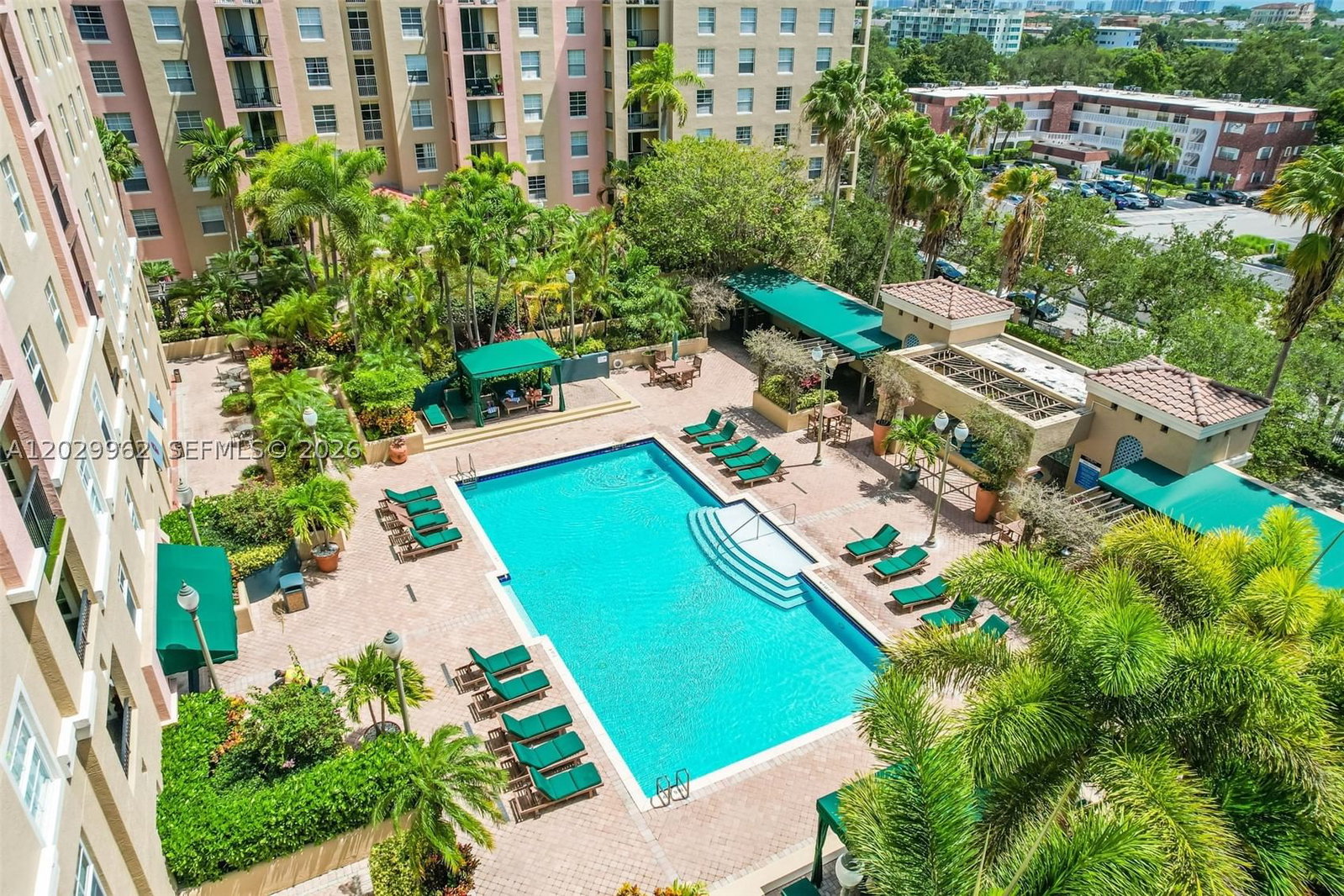 Real estate property located at 520 5th Ave #1307, Broward, Las Olas By The River Con, Fort Lauderdale, FL