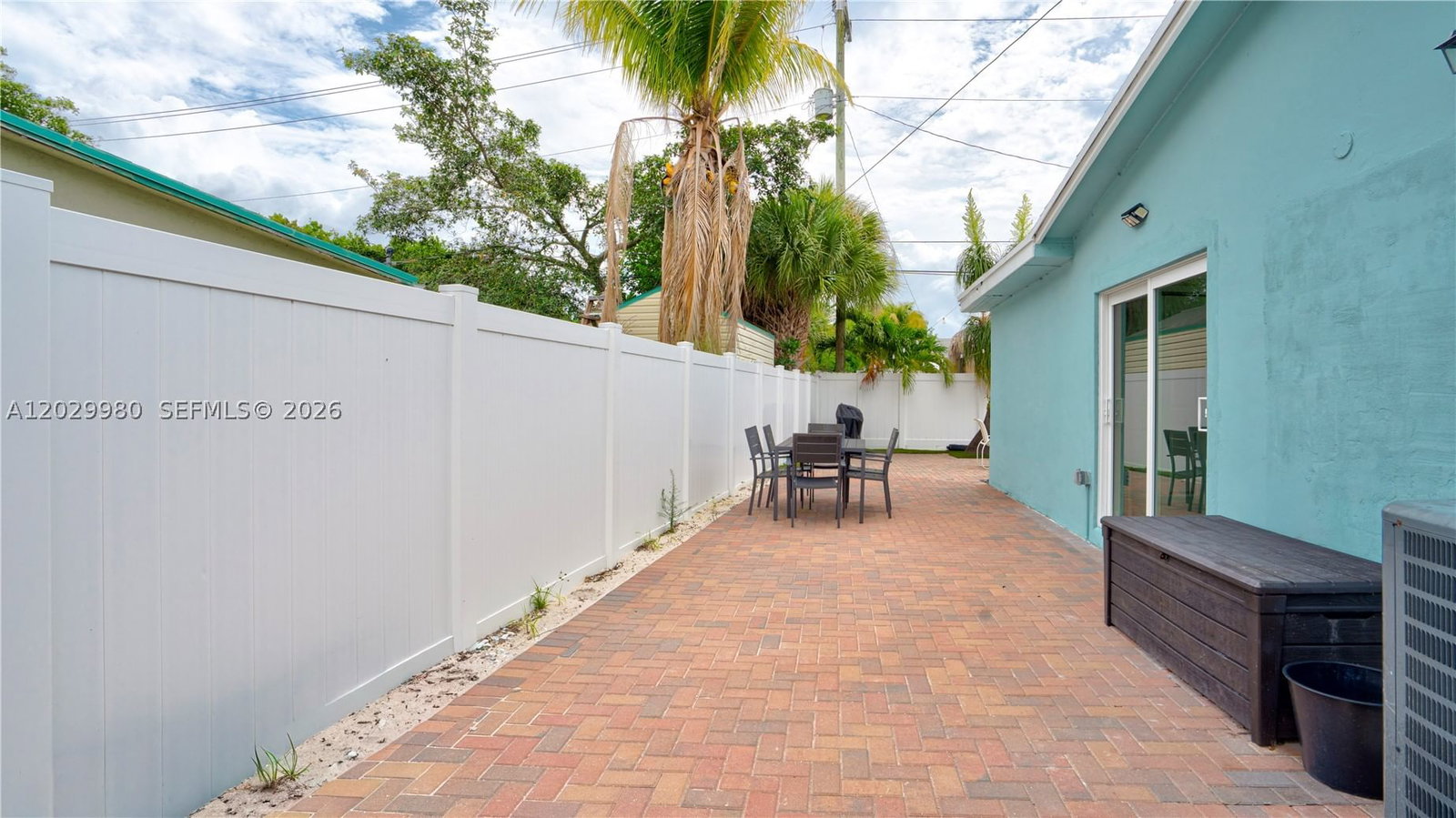 Real estate property located at 2510 9th Ave, Broward, Cresthaven No 6, Pompano Beach, FL