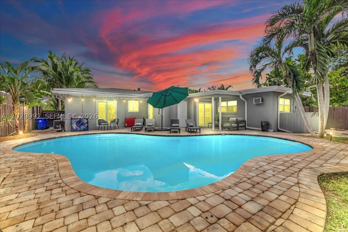 Real estate property located at 813 17th St, Broward, Lauderdale Park 6-33 1/2, Fort Lauderdale, FL