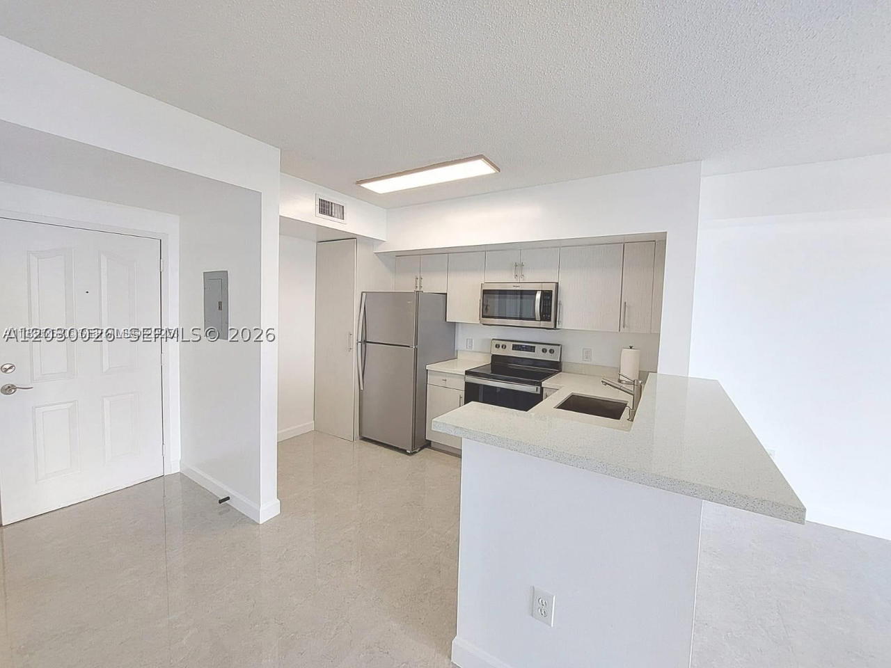 Real estate property located at 5077 7th St #1111, Miami-dade, Blue Lagoon Condo, Miami, FL