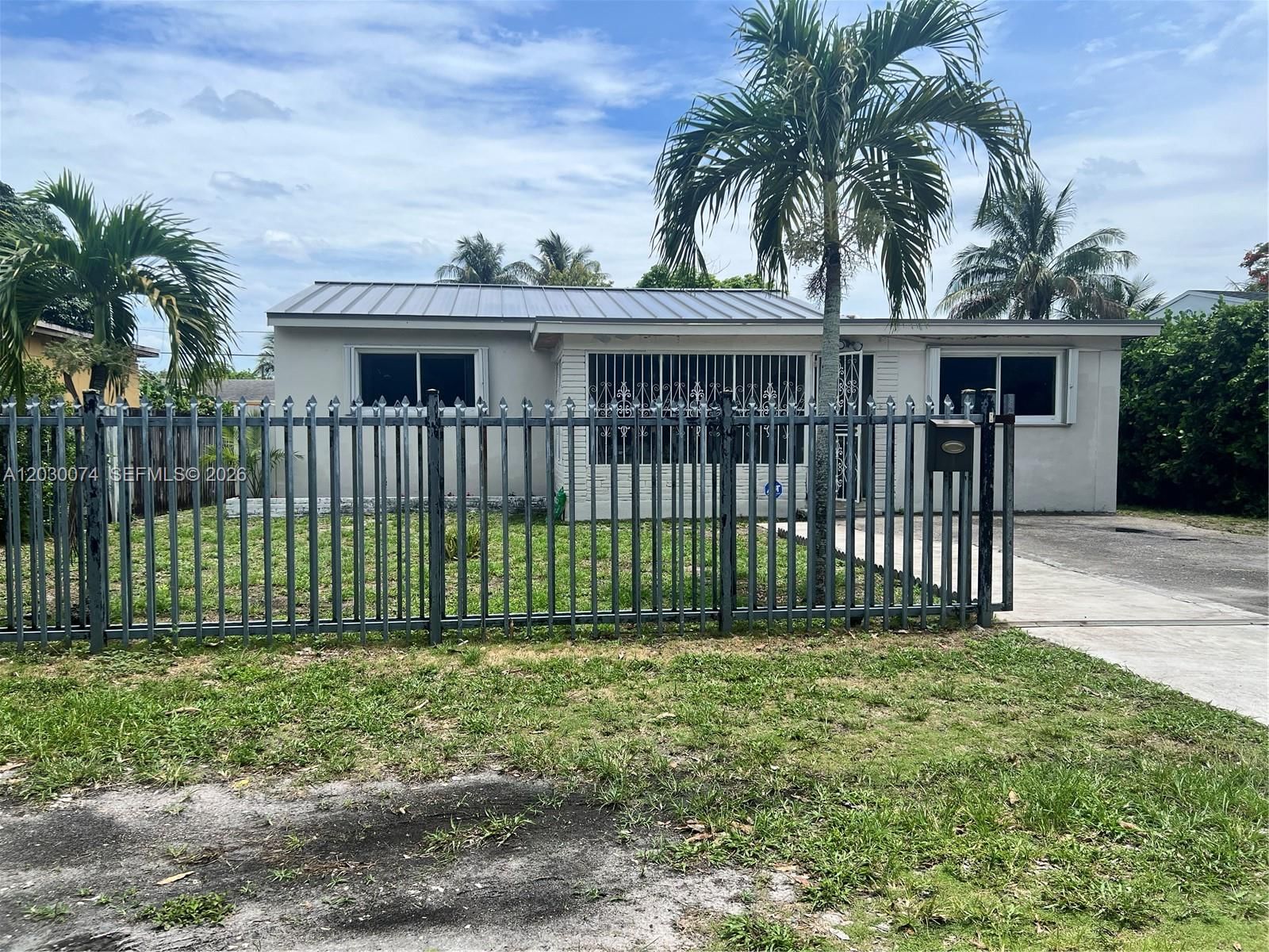 Real estate property located at 250 160th St, Miami-dade, Fulford Highlands Second, Miami, FL